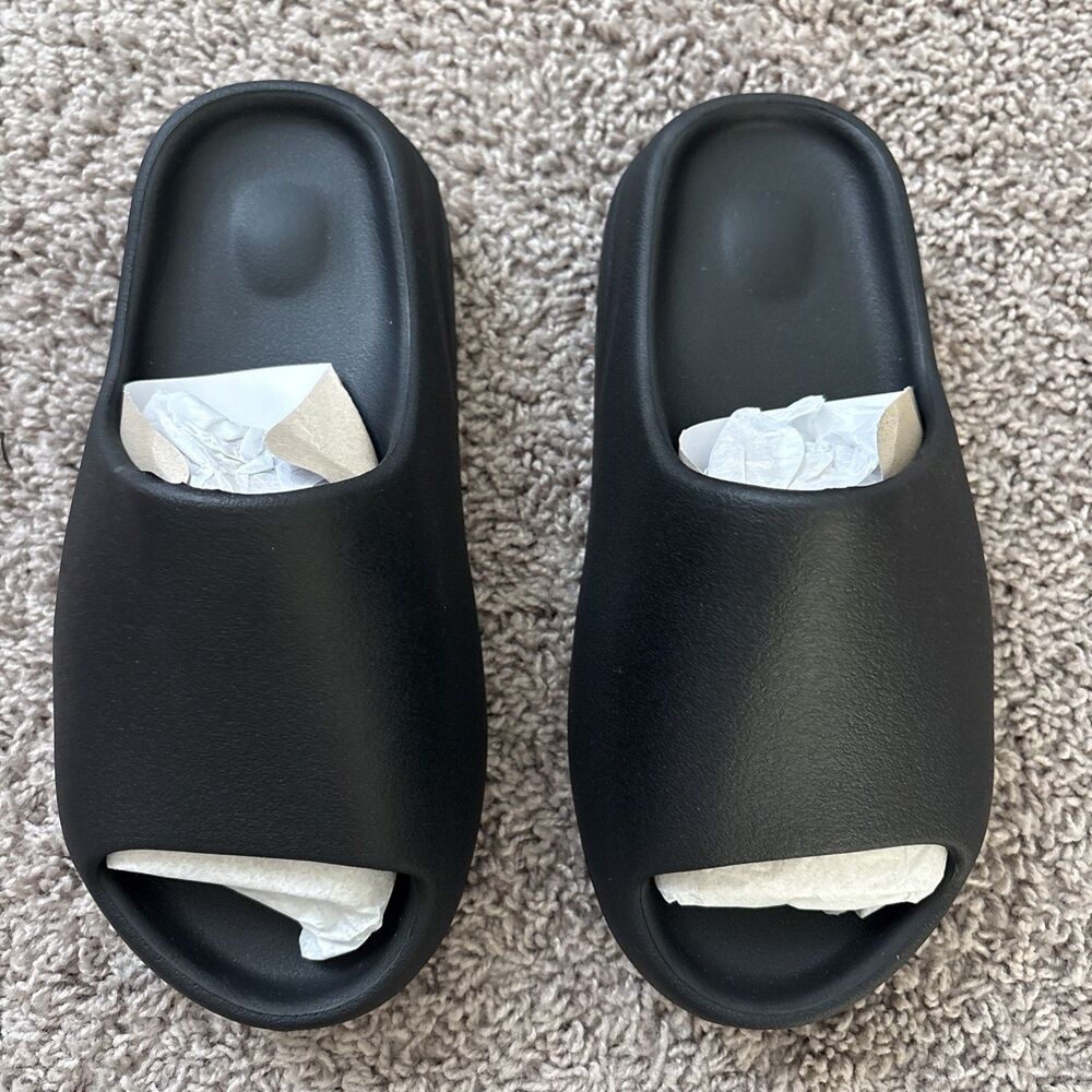 Yeezy Black Slide Sandals - Picture 2 of 6